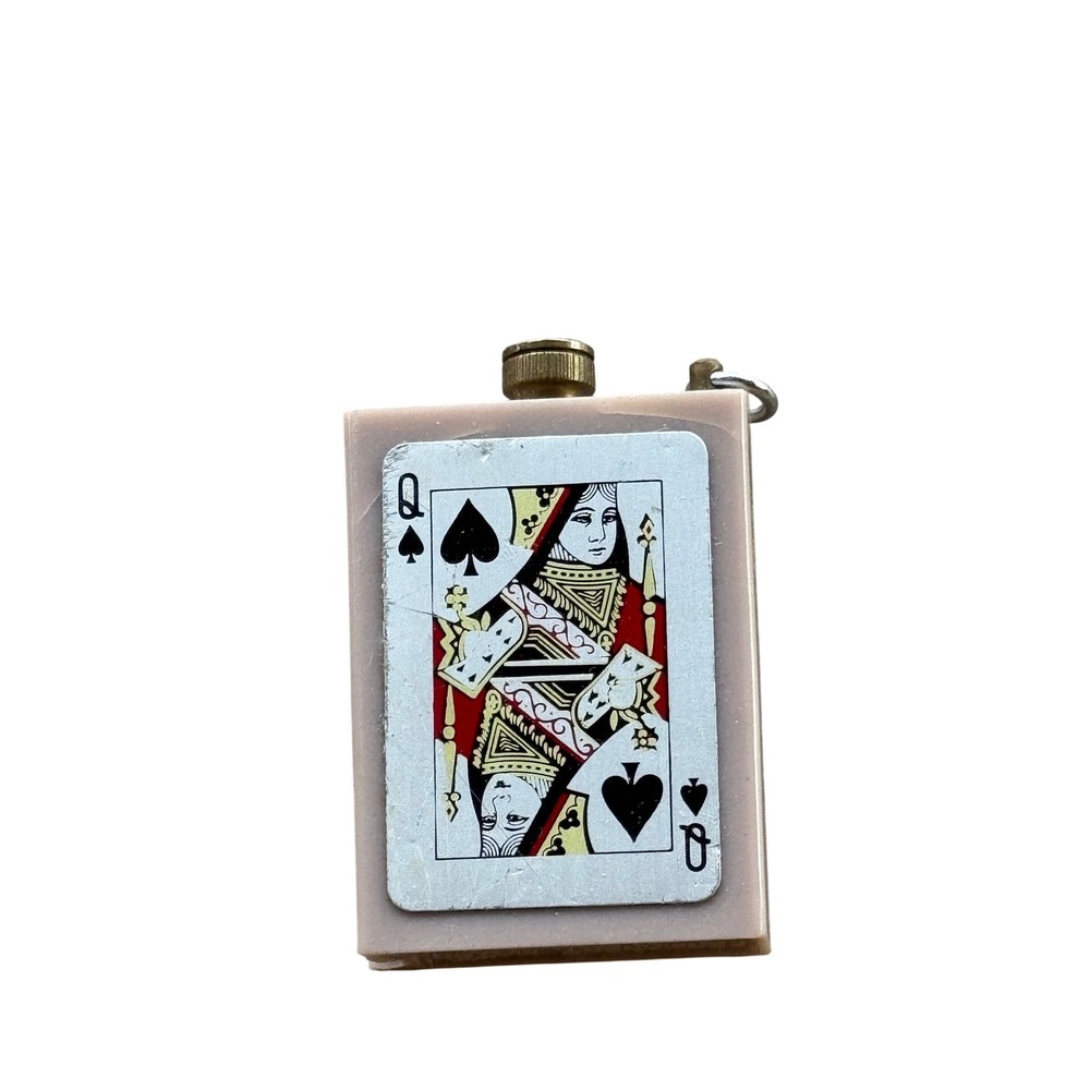 Vintage Queen of Spades Playing Card Pocket Lighter Keychain Novelty Tobacciana‎